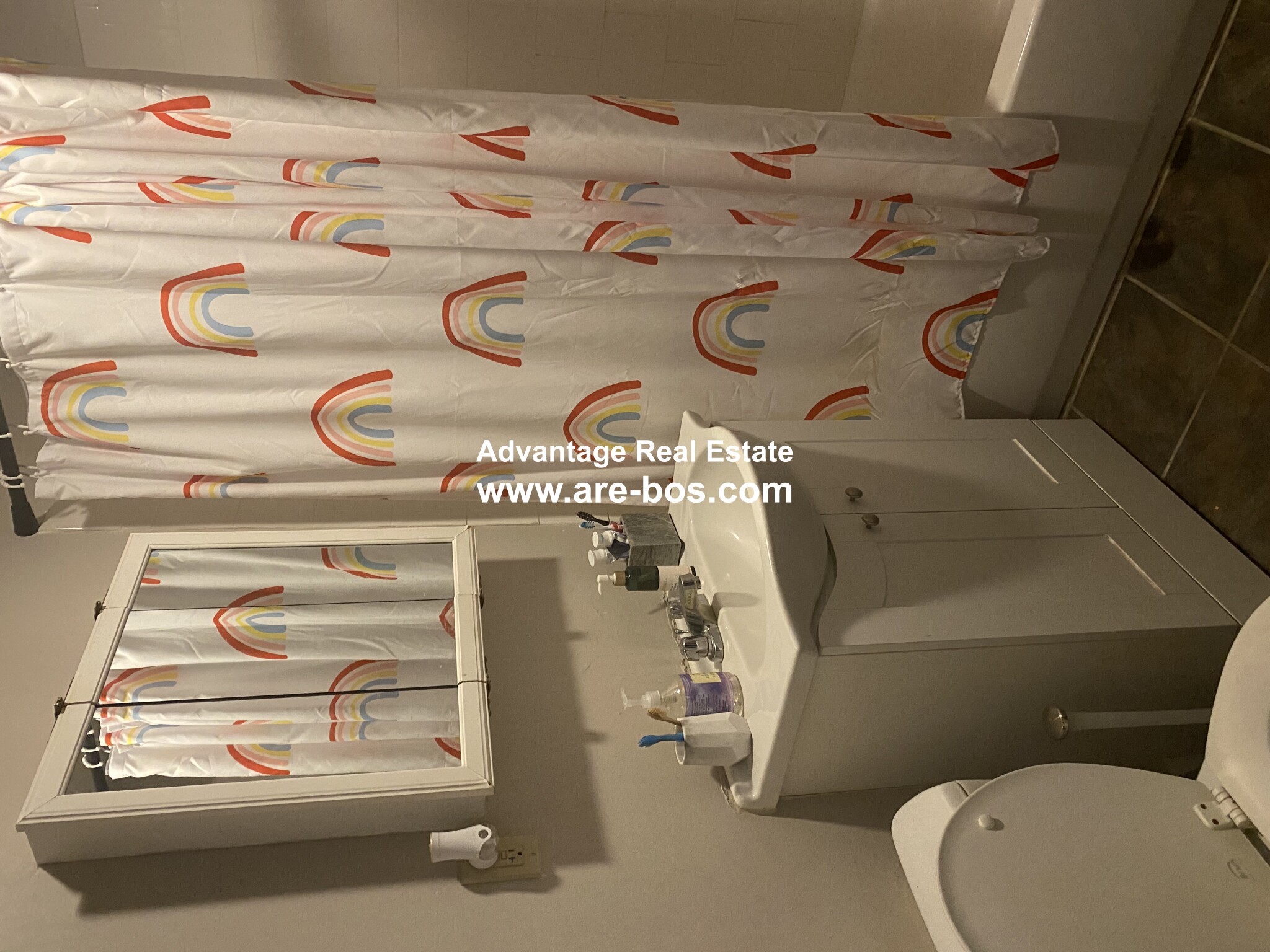 3 bed, 1 bath apartment for rent at 1066 Commonwealth Ave Unit 61, Allston — photo 24 of 27