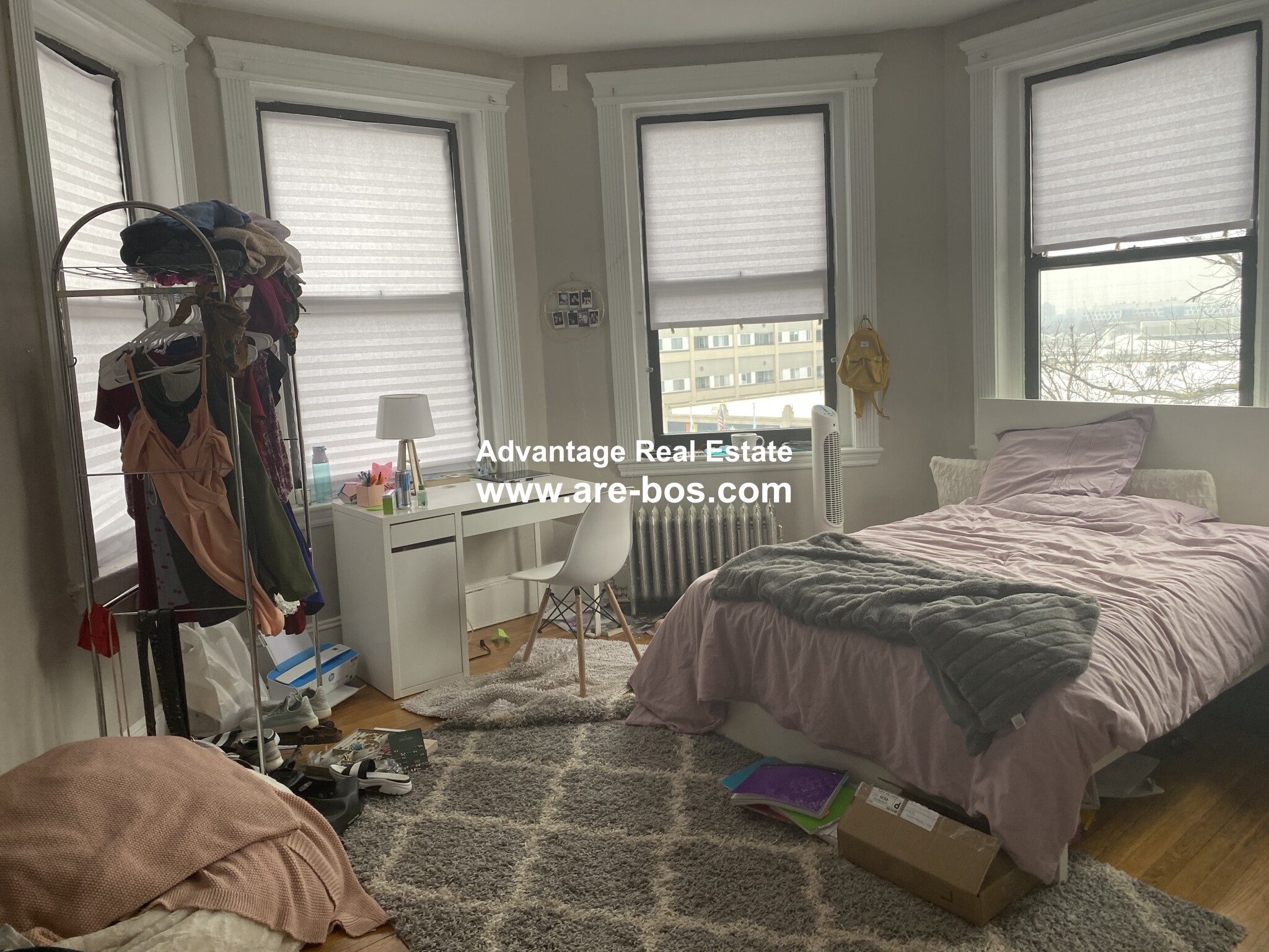 3 bed, 1 bath apartment for rent at 1066 Commonwealth Ave Unit 61, Allston — photo 23 of 27