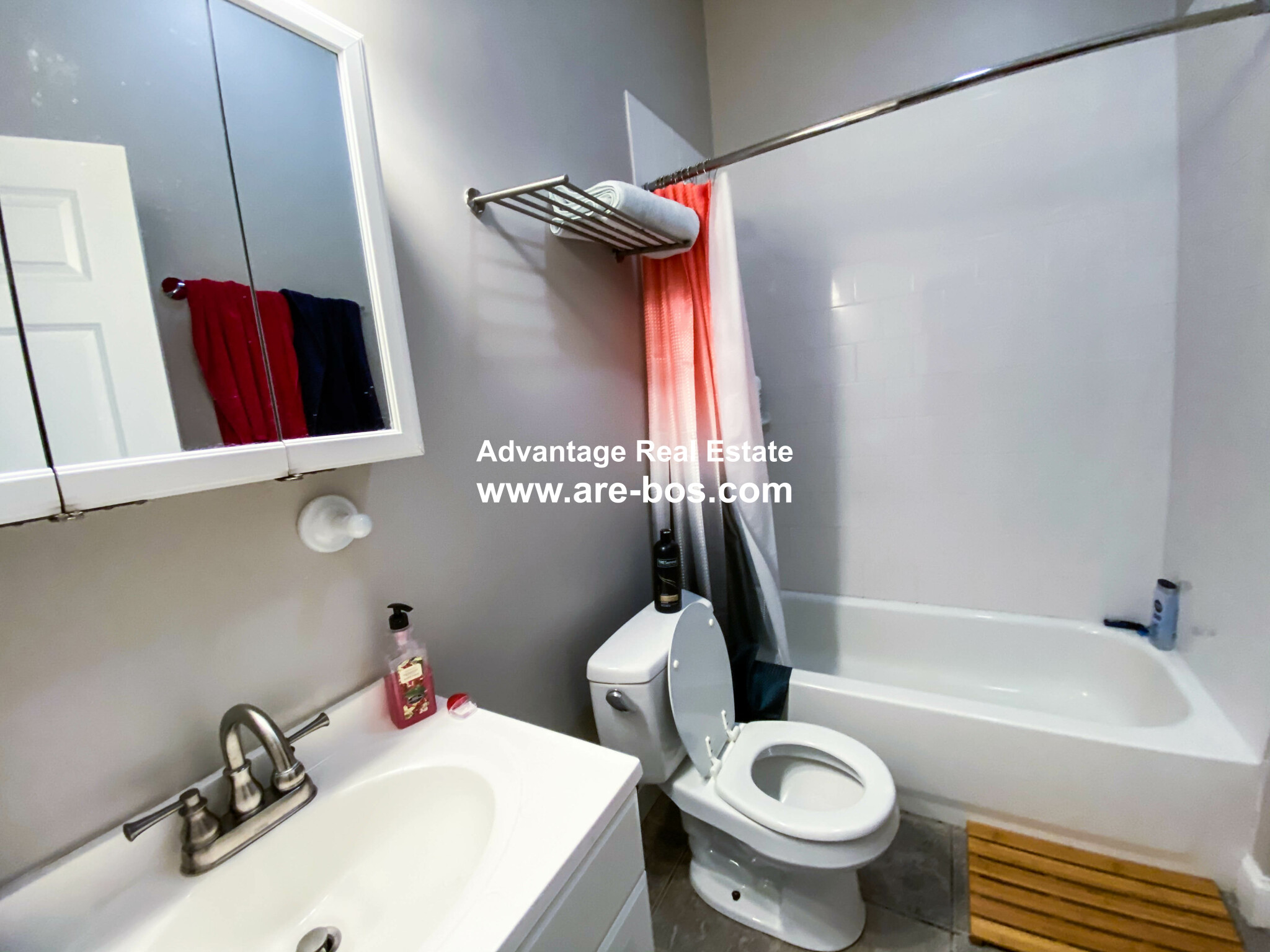 23 Saint Lukes Rd, Allston