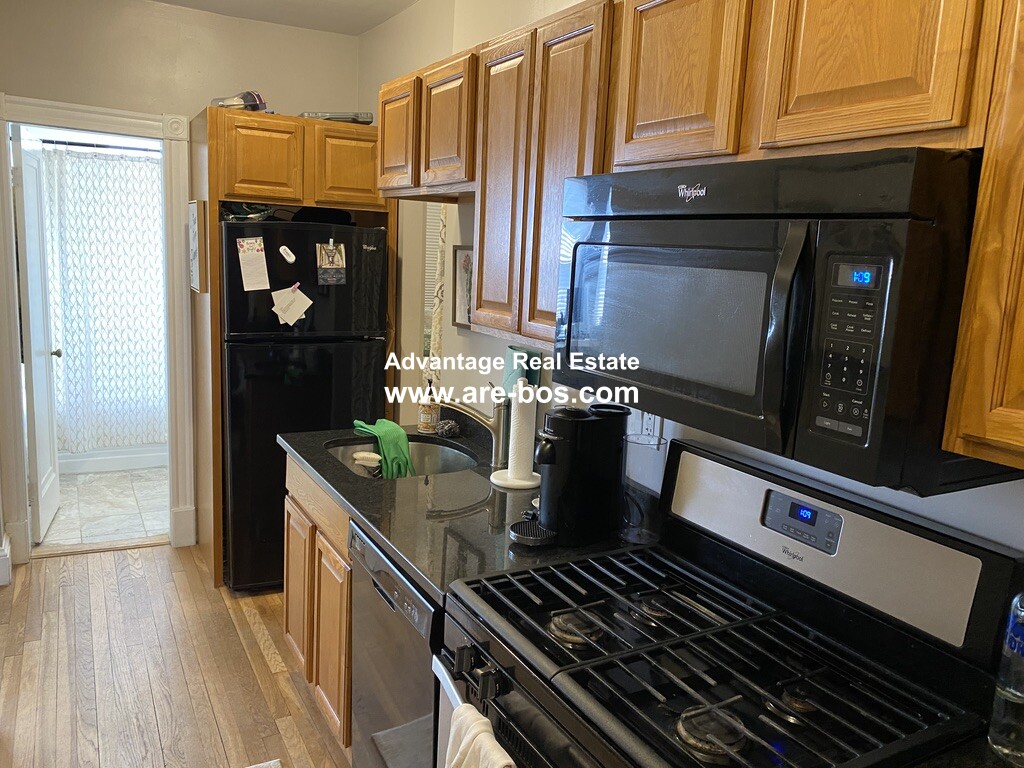 23 Lanark Rd, Brighton