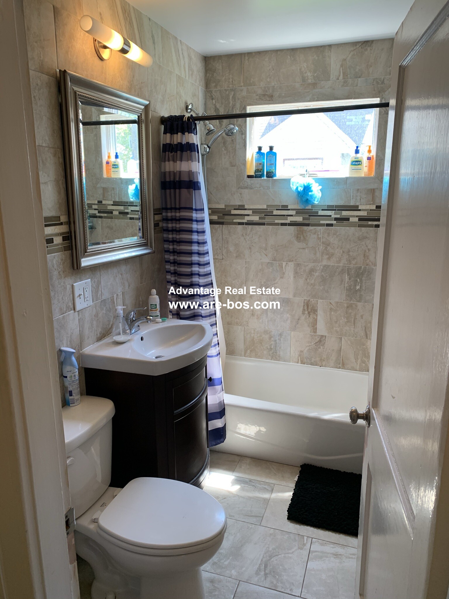 3 bed, 2 bath apartment for rent at 41 Donnybrook, Brighton — photo 2 of 13