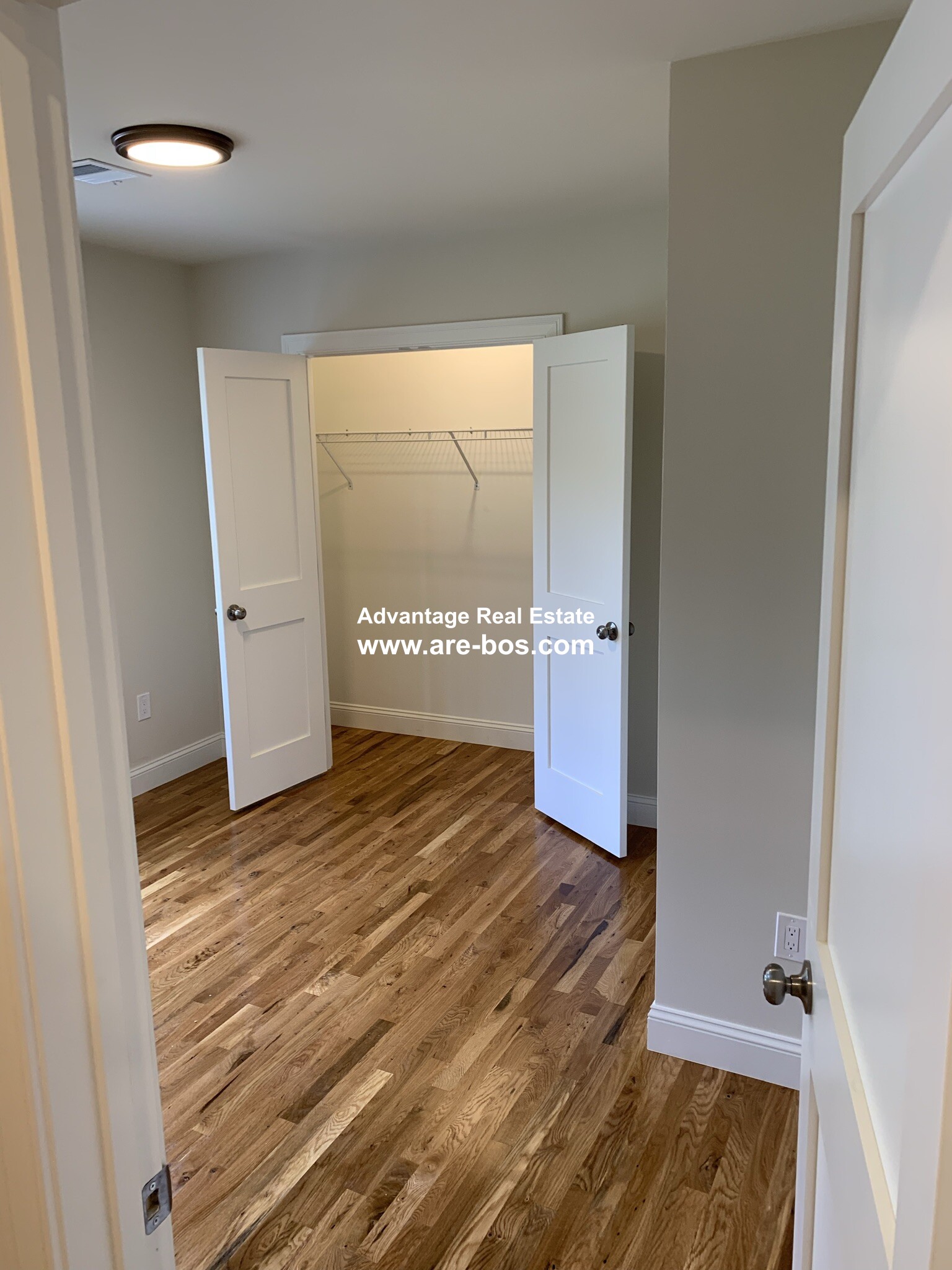 5 bed, 2.5 bath apartment for rent at 217 Fulton St Unit 2, Medford — photo 22 of 39