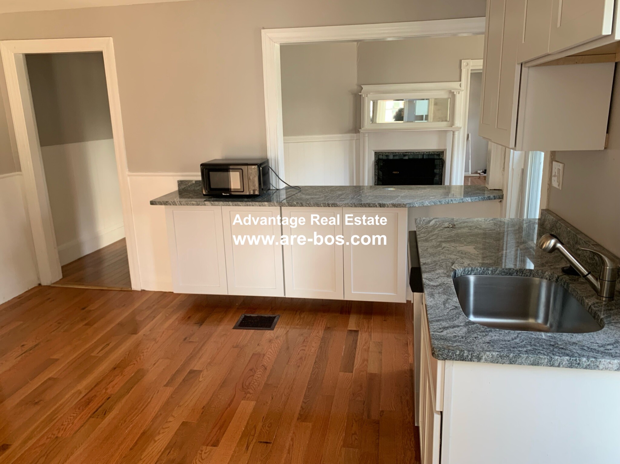 3 bed, 1 bath apartment for rent at 3 Fifield, Watertown — photo 14 of 39