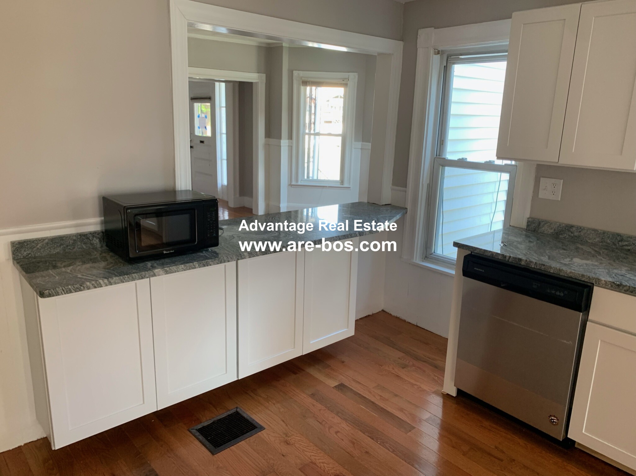3 bed, 1 bath apartment for rent at 3 Fifield, Watertown — photo 19 of 39