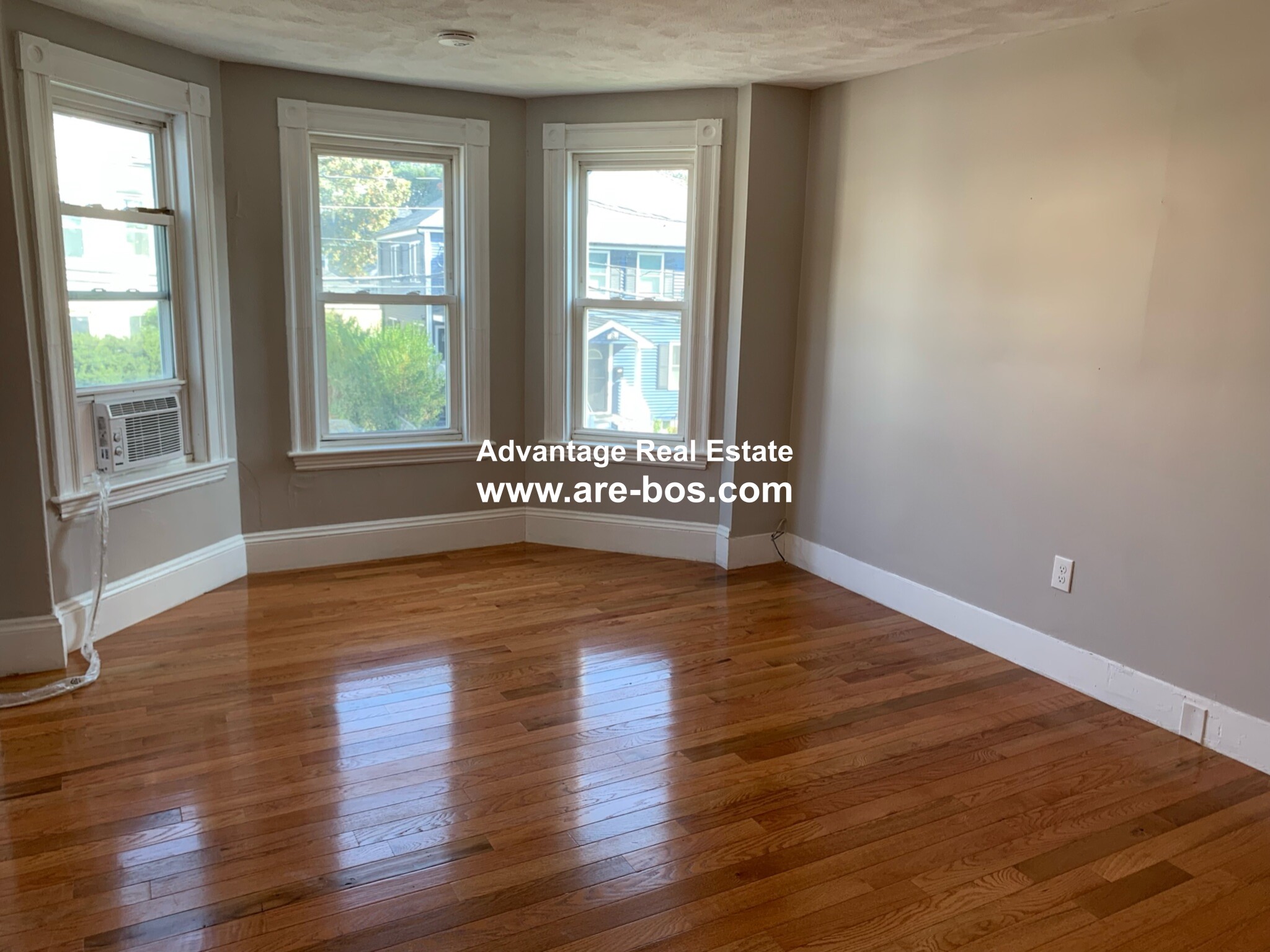 3 bed, 1 bath apartment for rent at 3 Fifield, Watertown — photo 29 of 39