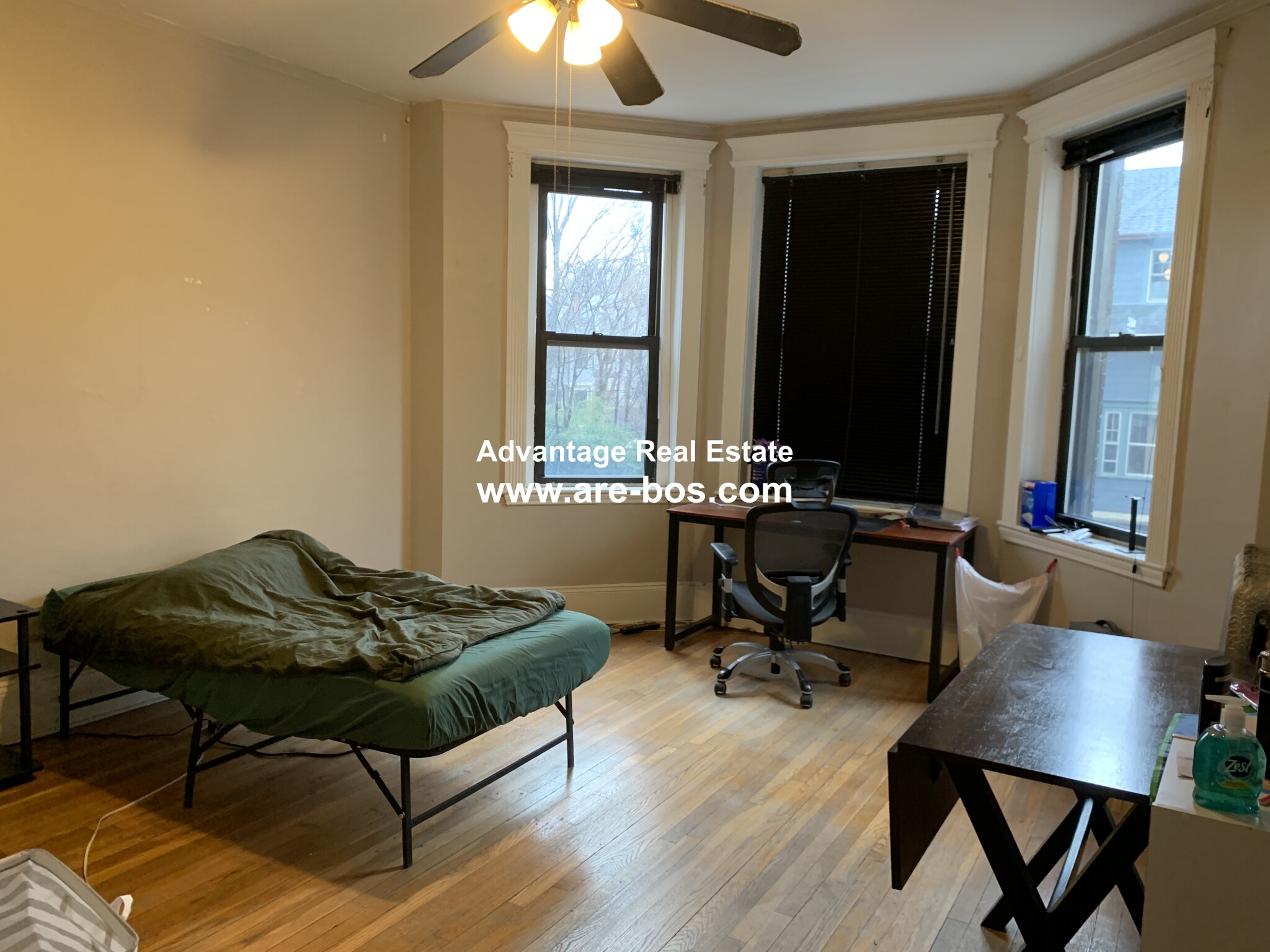2 bed, 1 bath apartment for rent at 1066 Commonwealth Ave Unit 33, Allston — photo 8 of 36