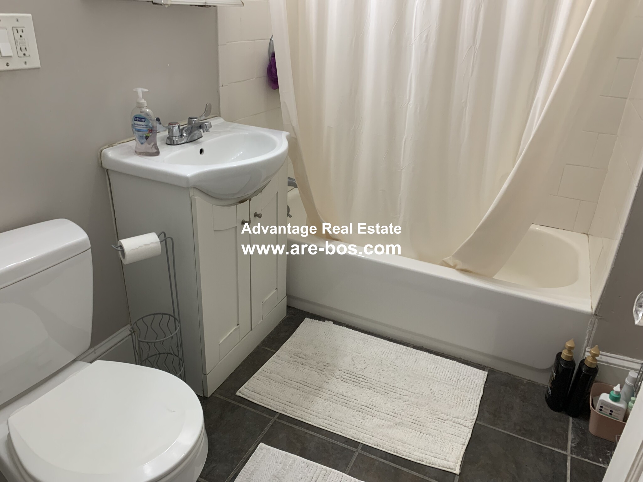 1066 Commonwealth Ave, Allston