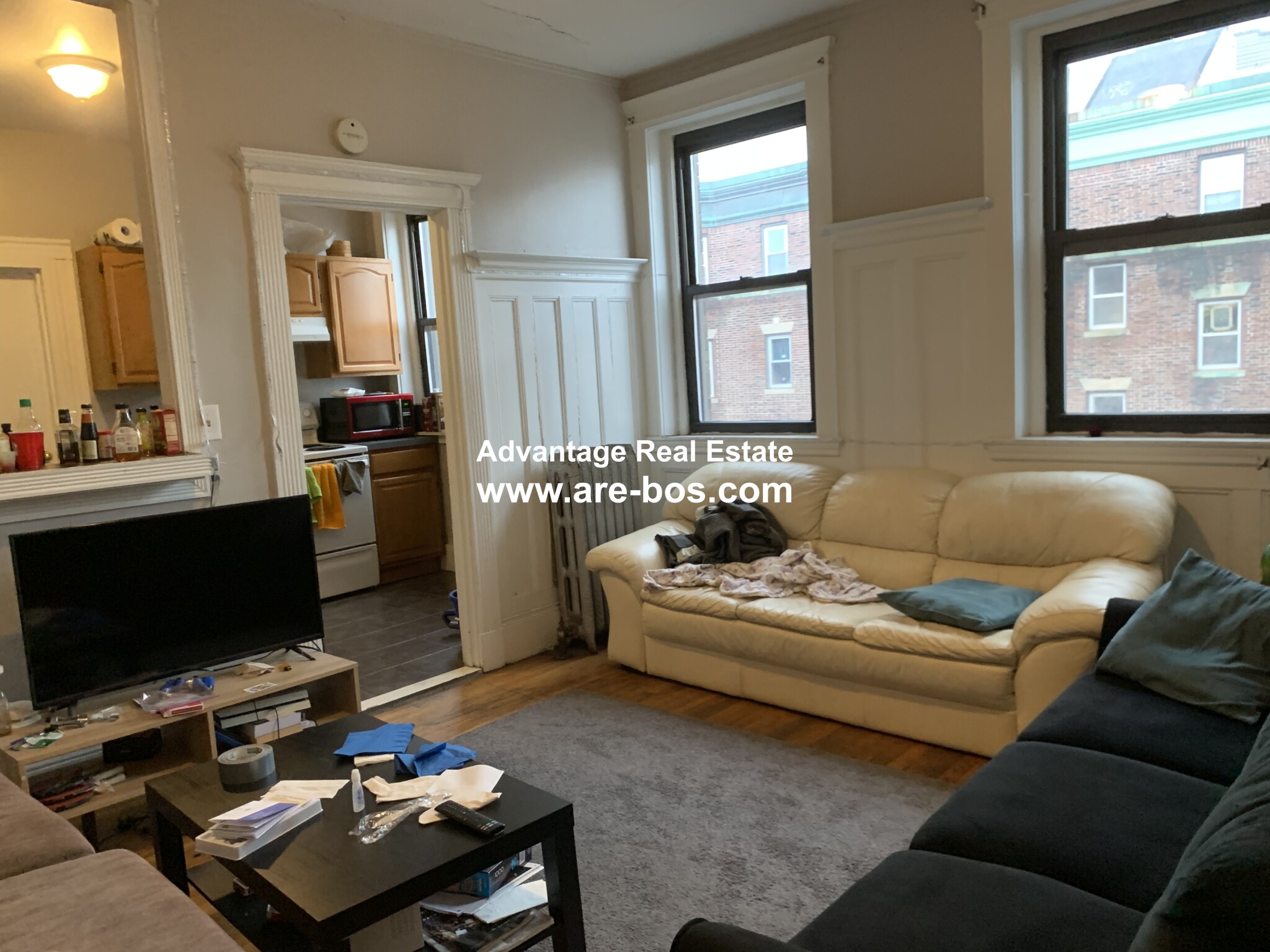 3 bed, 1 bath apartment for rent at 1066 Commonwealth Ave Unit 51, Allston — photo 3 of 28