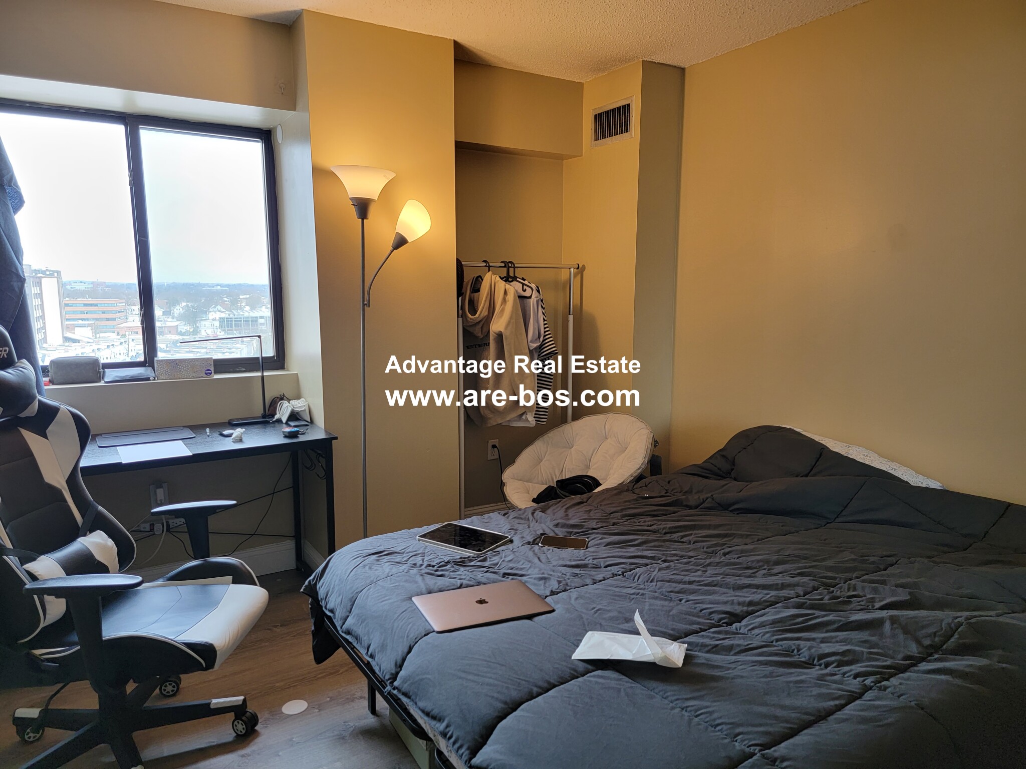 15 North Beacon St, Allston