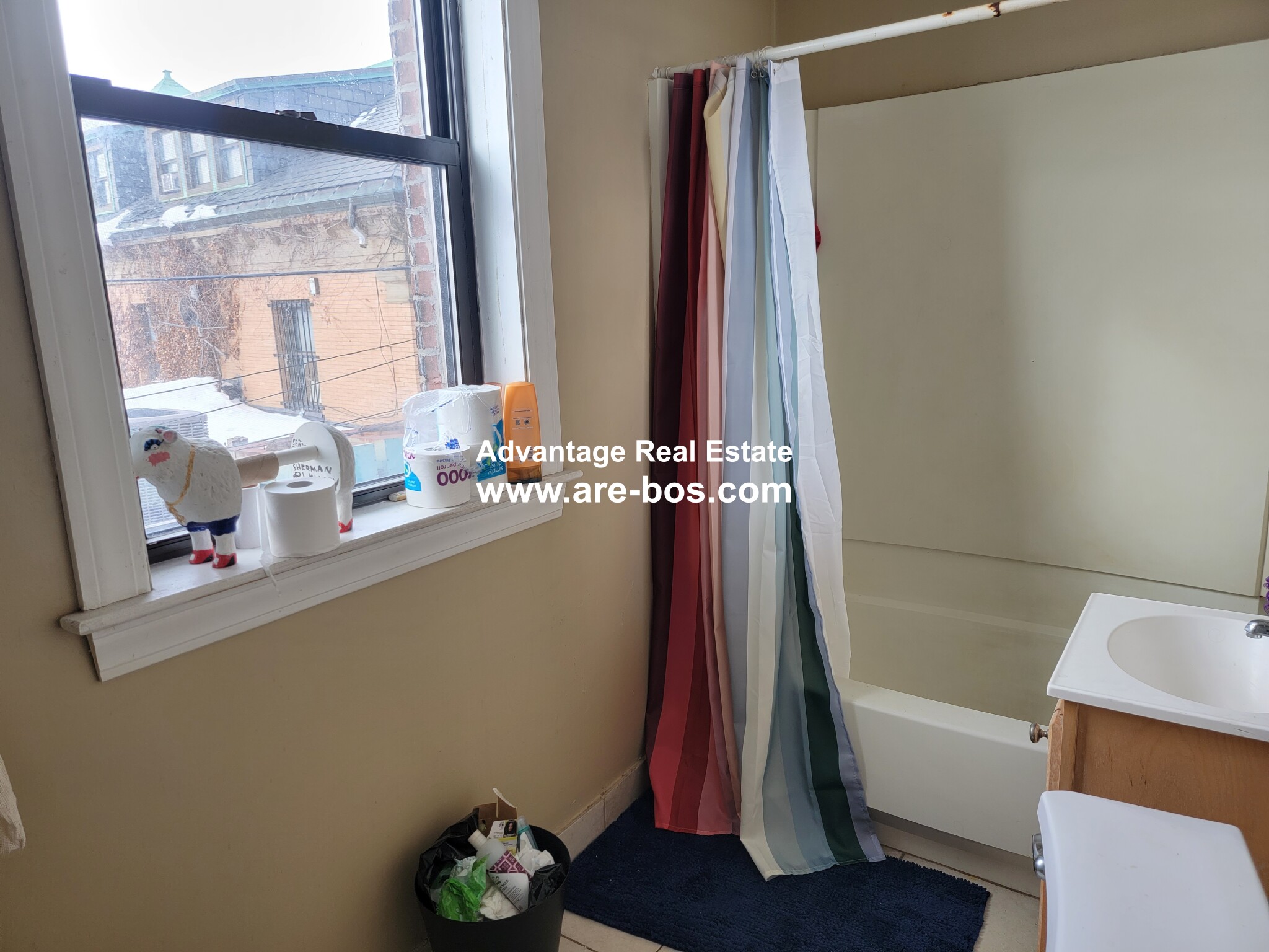 17 Highgate St, Allston