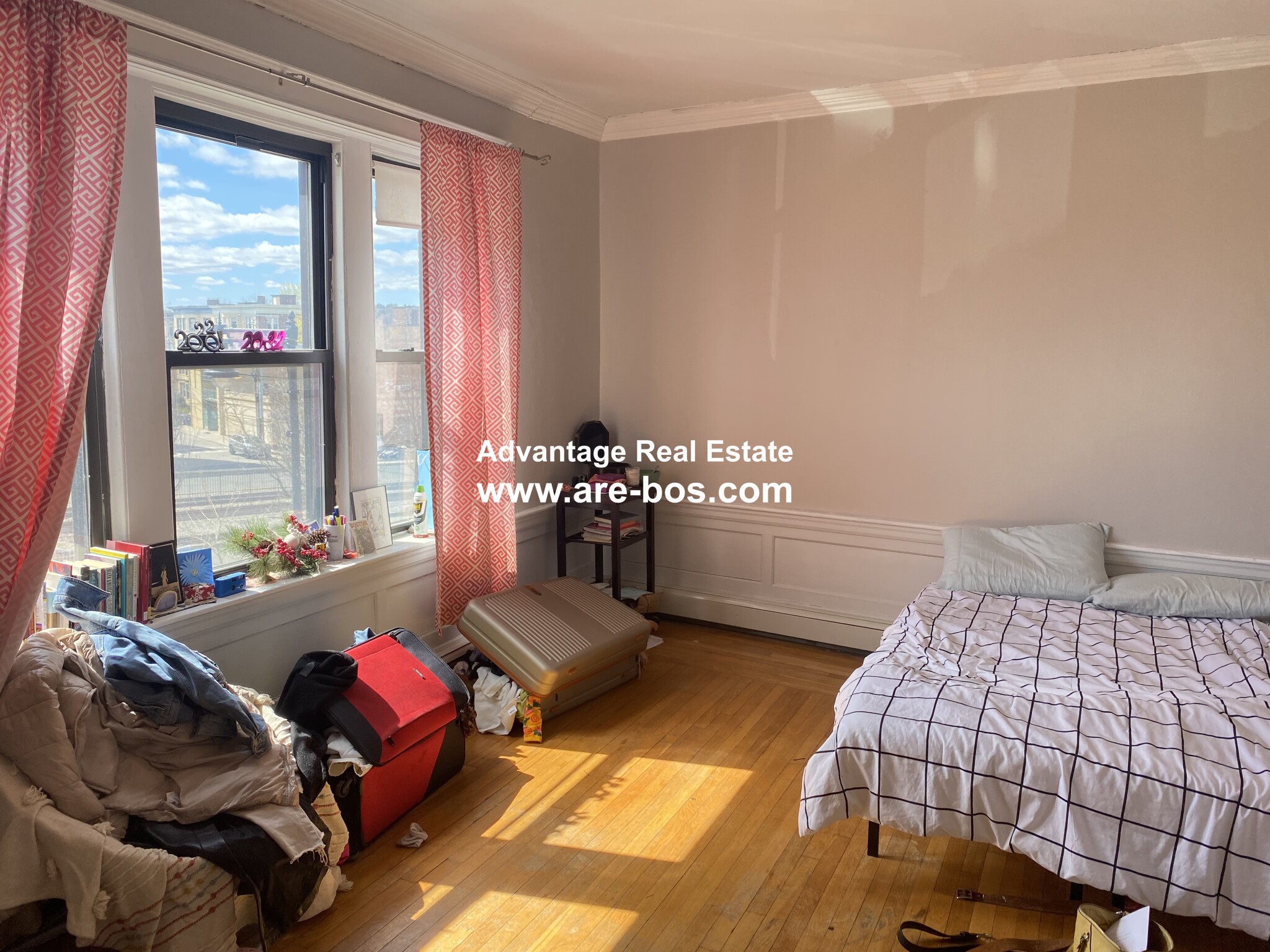 1657 Commonwealth Ave, Brighton