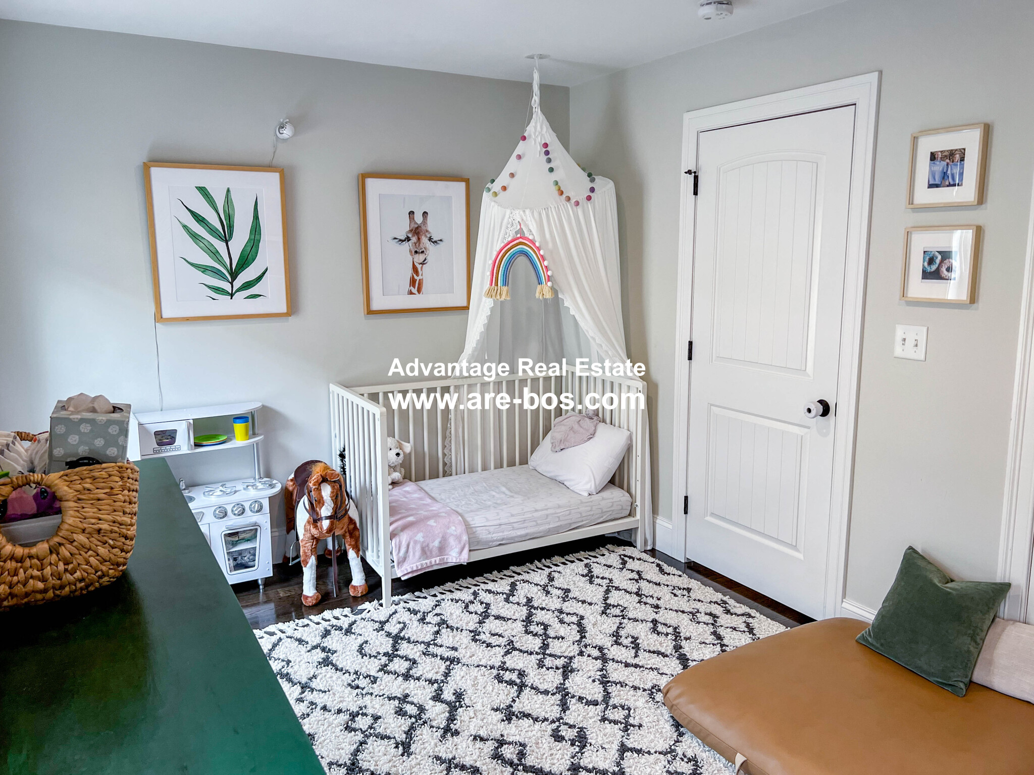 77 Dresser St, South Boston