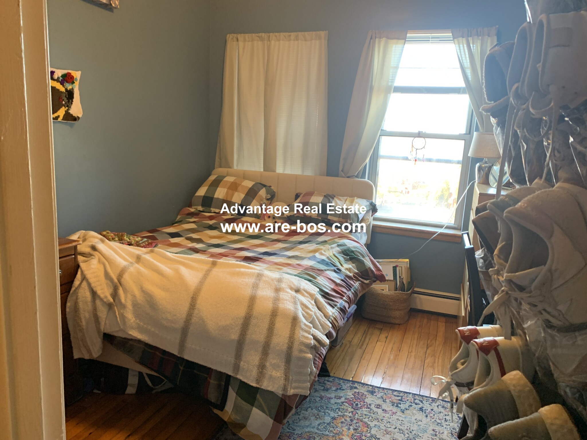 206 Chestnut Hill Ave, Brighton