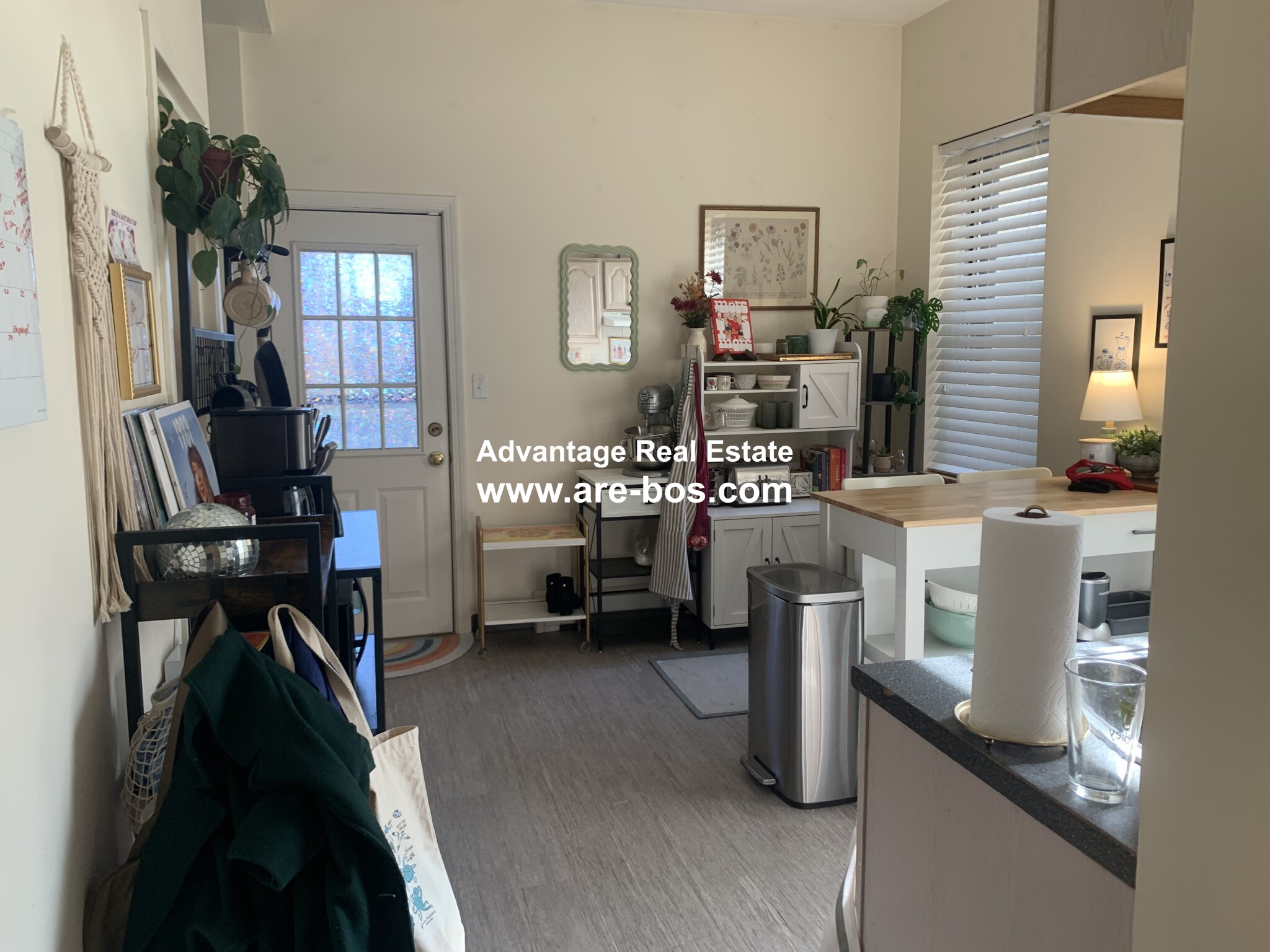 206 Chestnut Hill Ave, Brighton