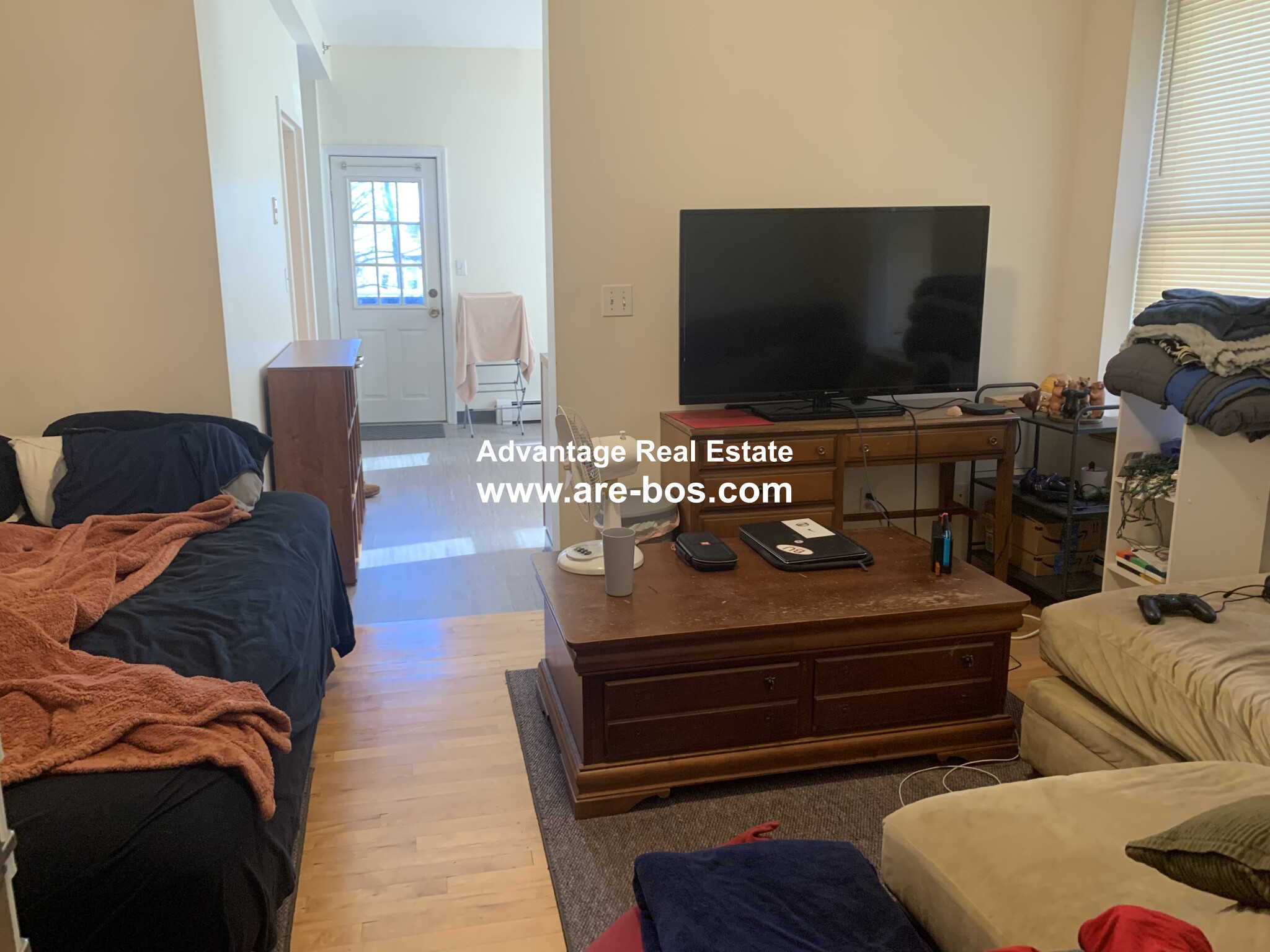 206 Chestnut Hill Ave, Brighton