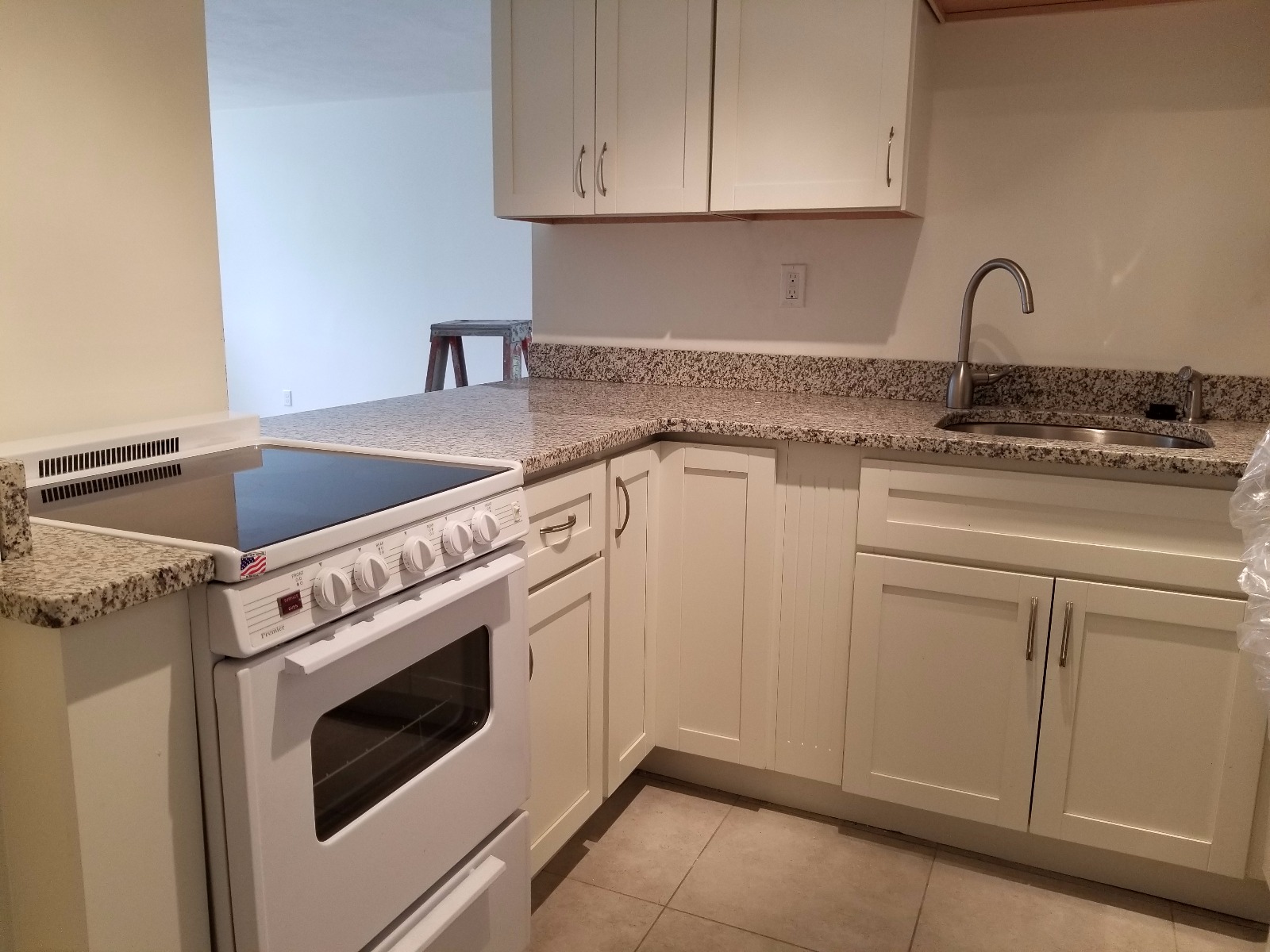 1 bed, 1 bath apartment for rent at 60 Babcock St Unit 014, Coolidge Corner — photo 1 of 8