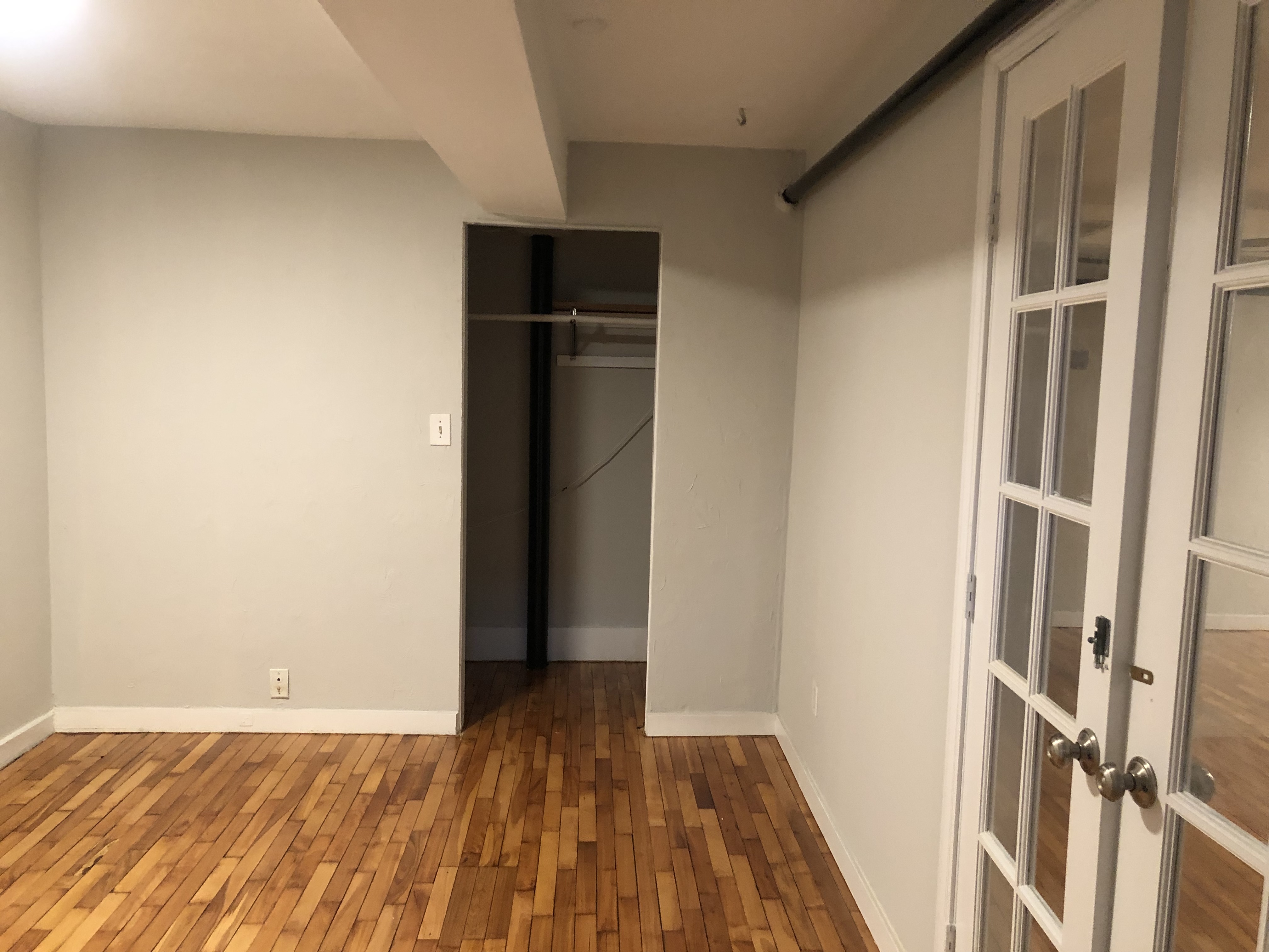 2 bed, 1 bath apartment for rent at 1400 Commonwealth Ave Unit 1, Allston — photo 3 of 21