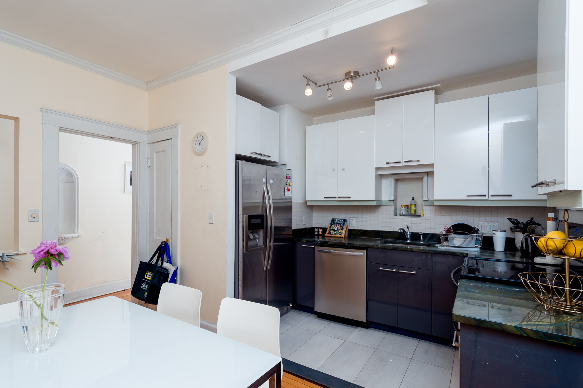 127 Freeman St, Coolidge Corner