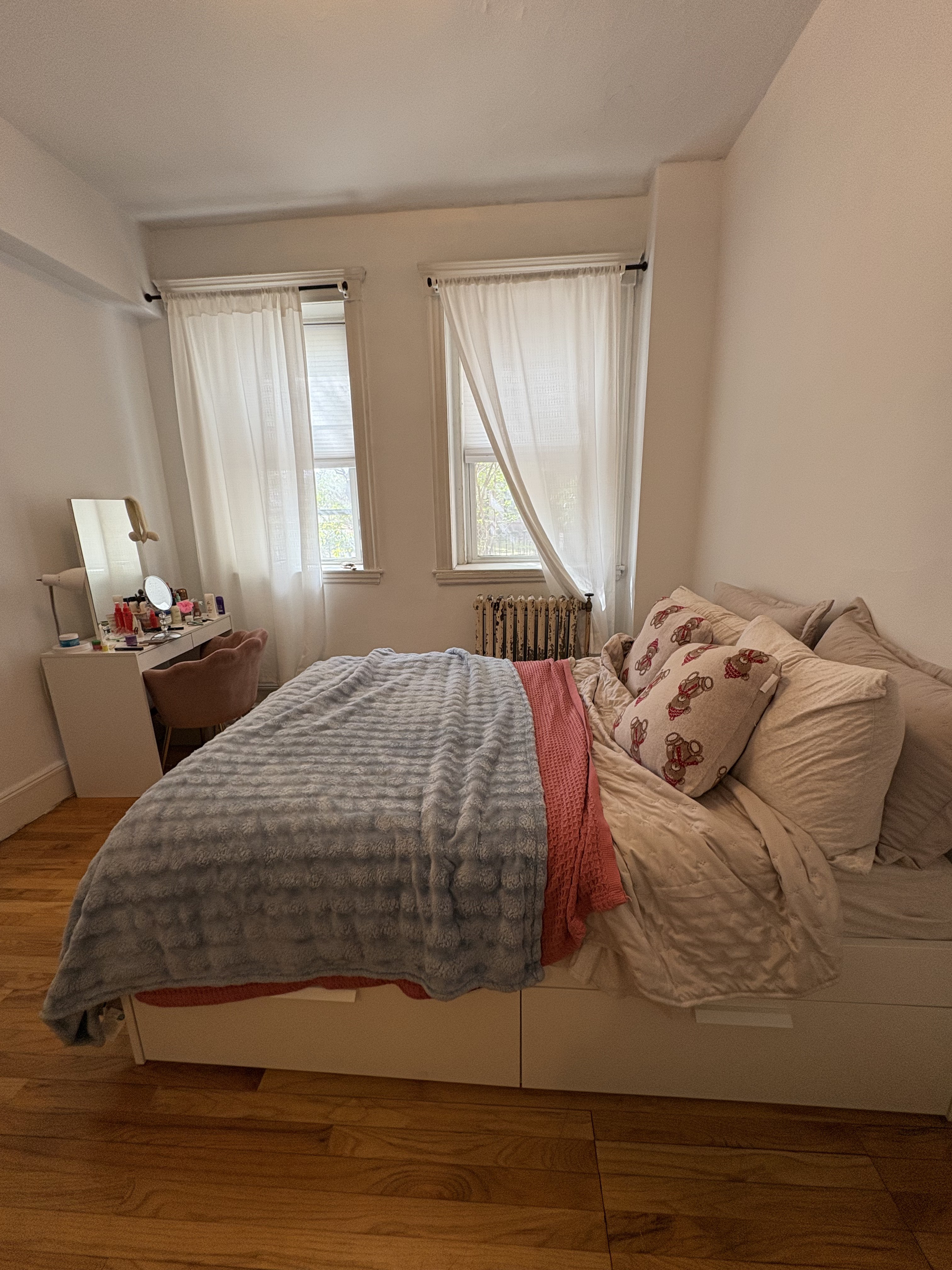 Photos of apartment on Commonwealth Ave.,Boston MA 02135