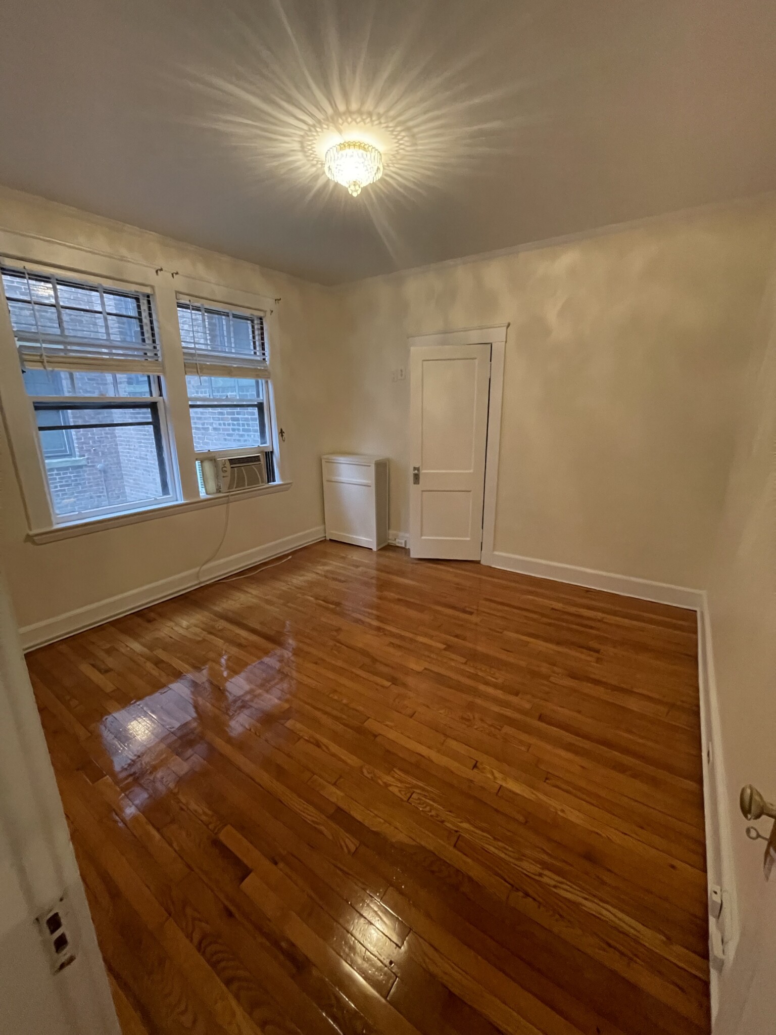 131 Freeman St, Coolidge Corner