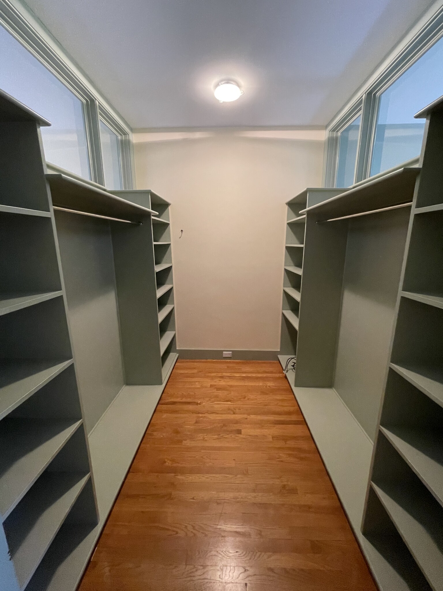 439 Washington St, Brookline Hills