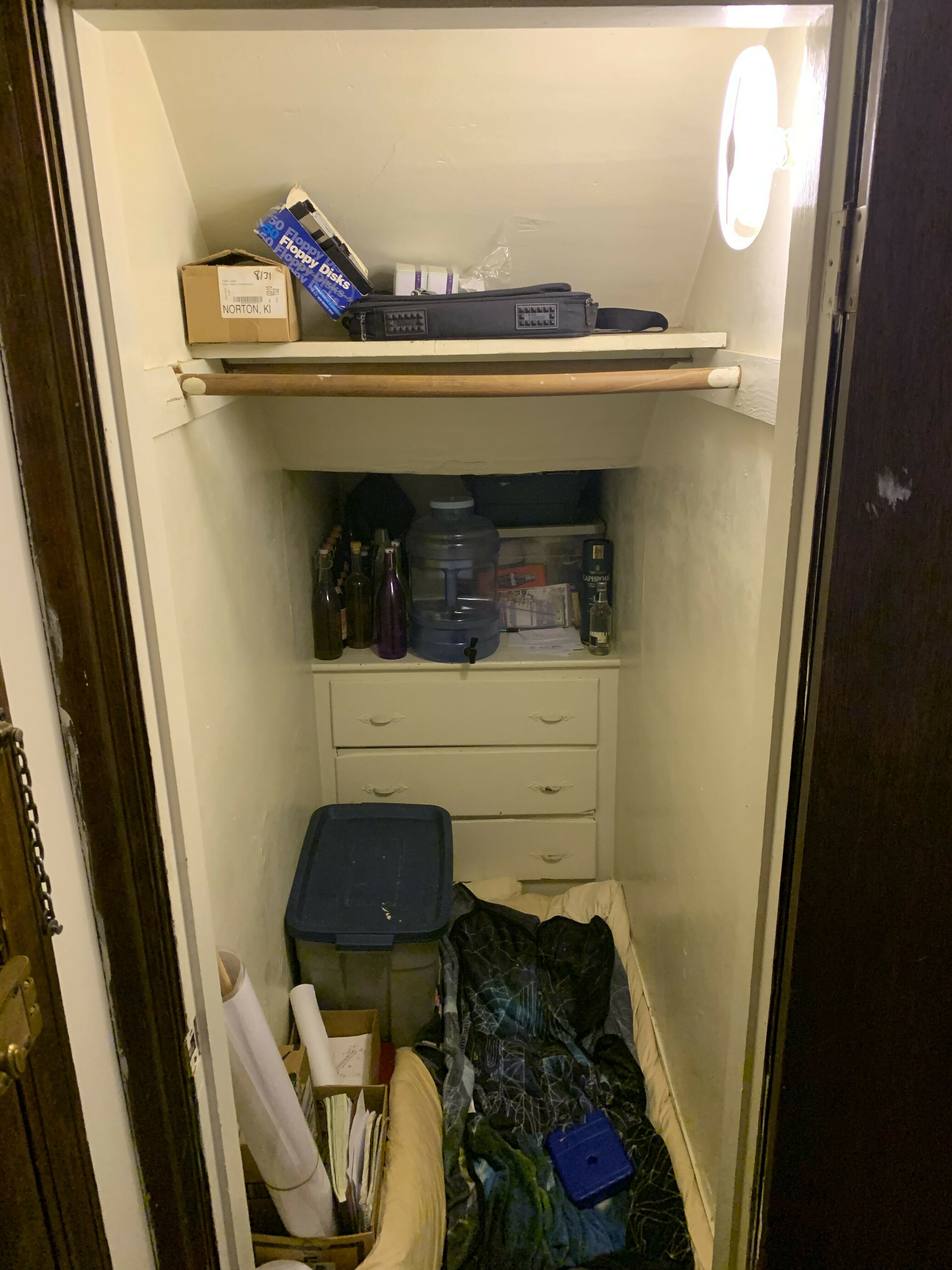 80 Robbins St, Waltham