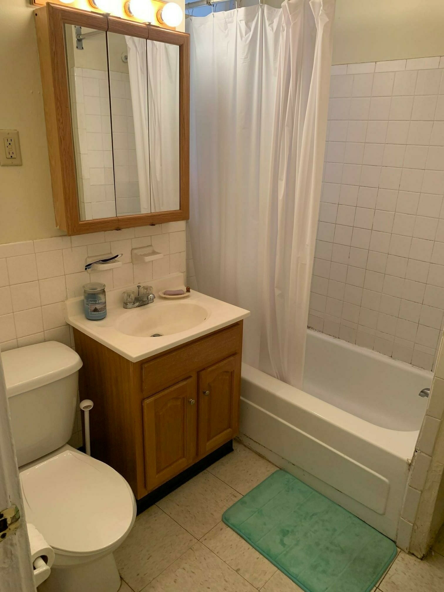 35 Gardner St, Allston