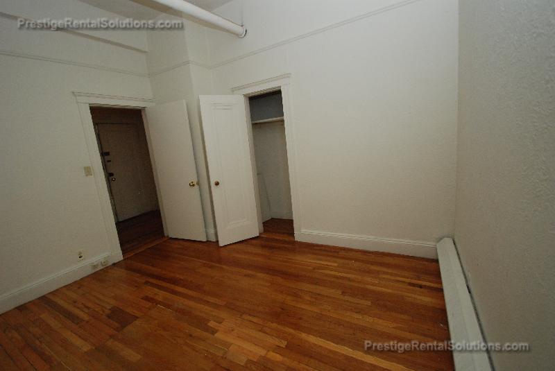 1687 Commonwealth Ave, Brighton