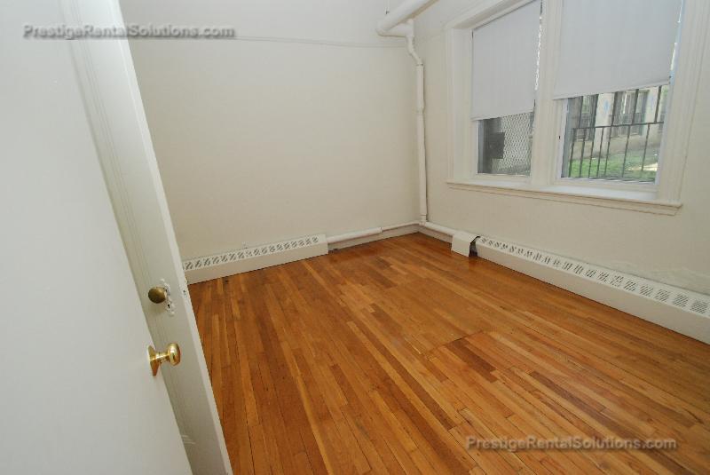 1687 Commonwealth Ave, Brighton