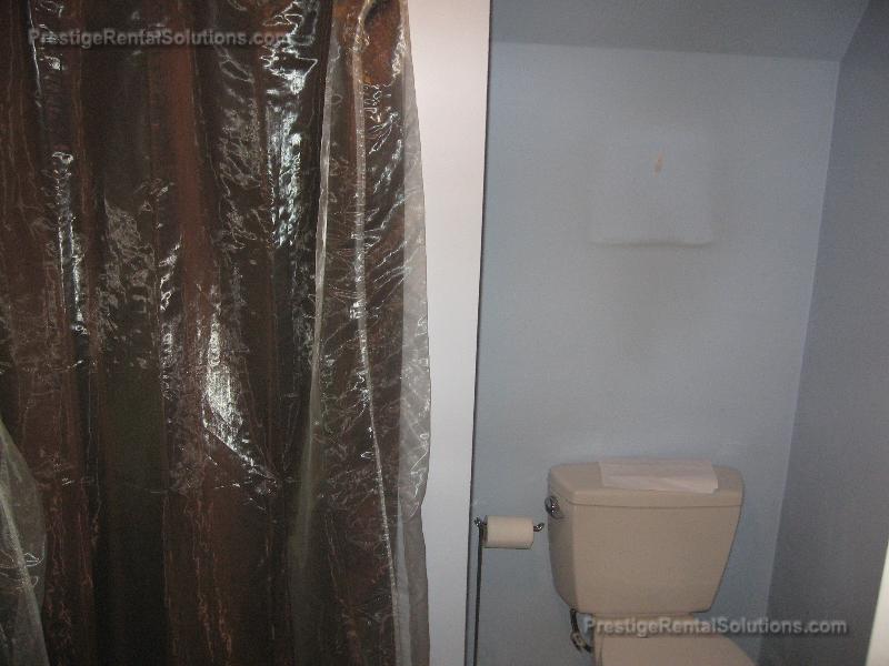 763 Truman Pkwa, Hyde Park