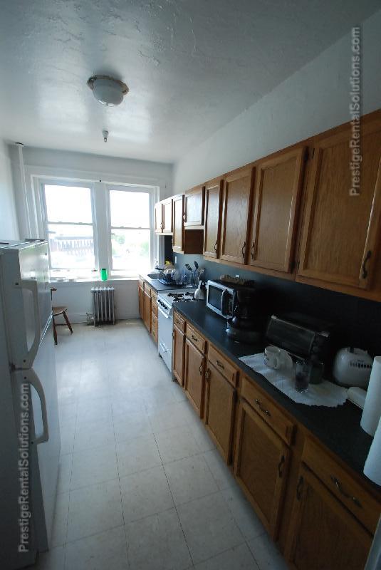 1820 Commonwealth Ave, Brighton