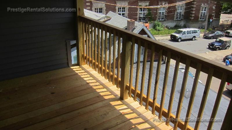 16 Central Ave, Hyde Park