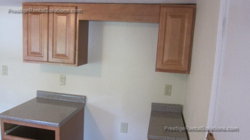 16 Central Ave, Hyde Park