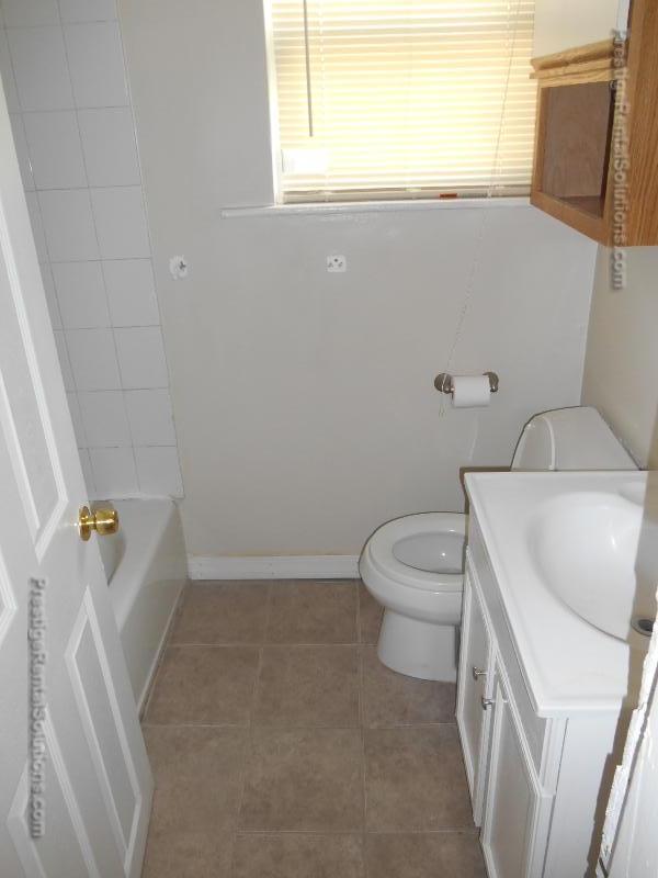 34 Trident Ave, Winthrop