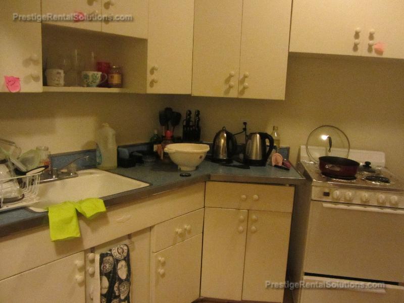 1589 Beacon St, Washington Square