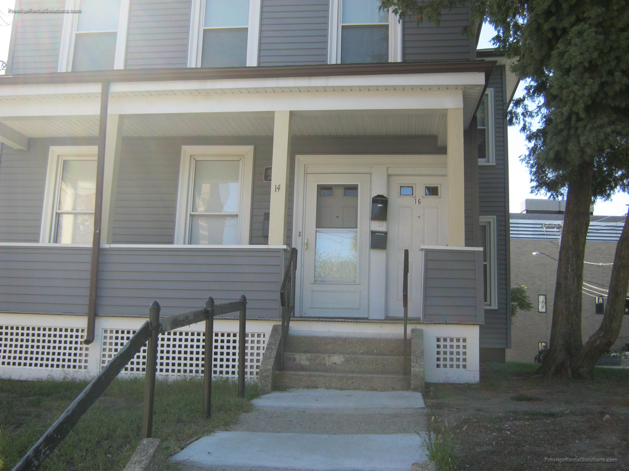 14 Central Ave, Hyde Park