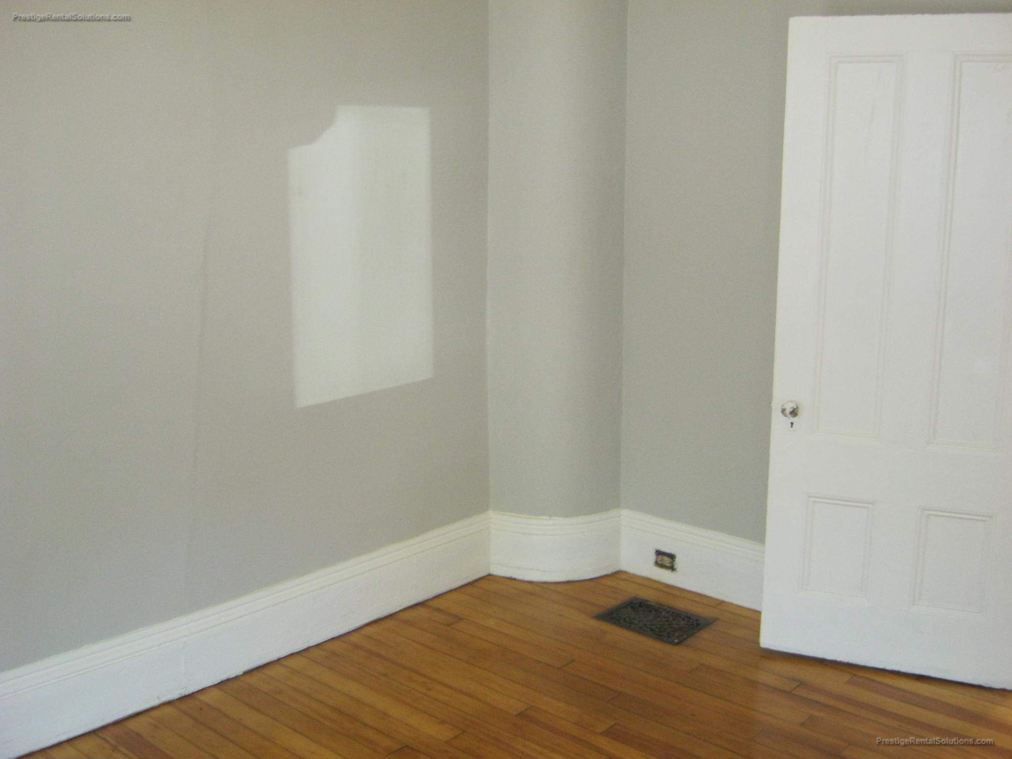 14 Central Ave, Hyde Park