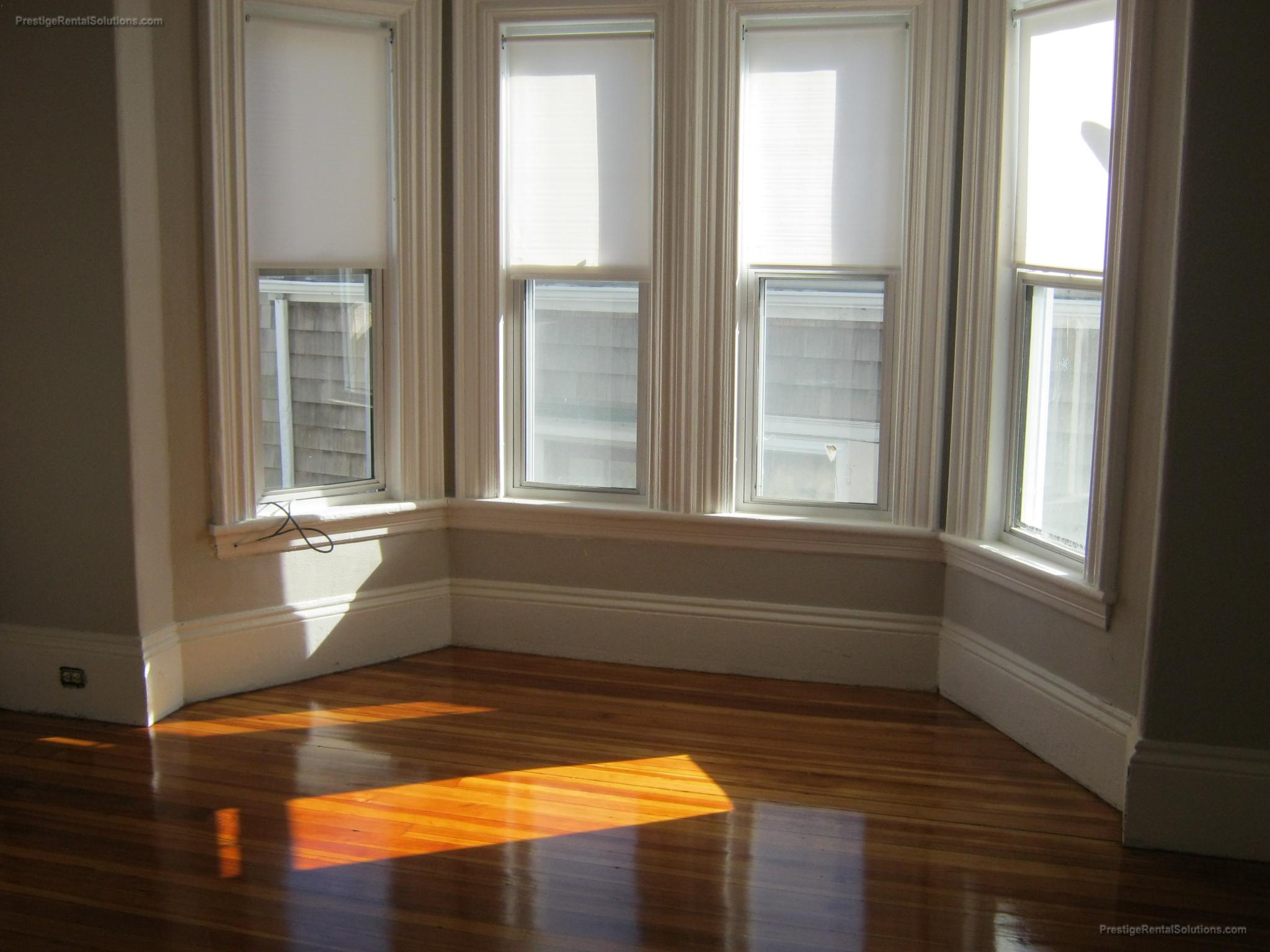 14 Central Ave, Hyde Park