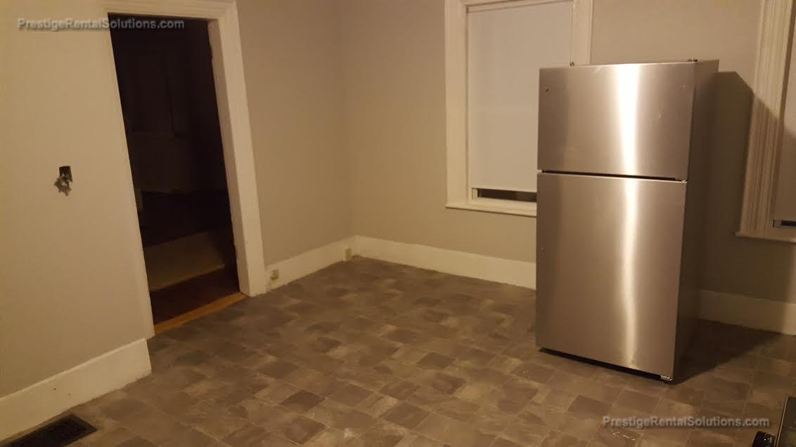 14 Central Ave, Hyde Park