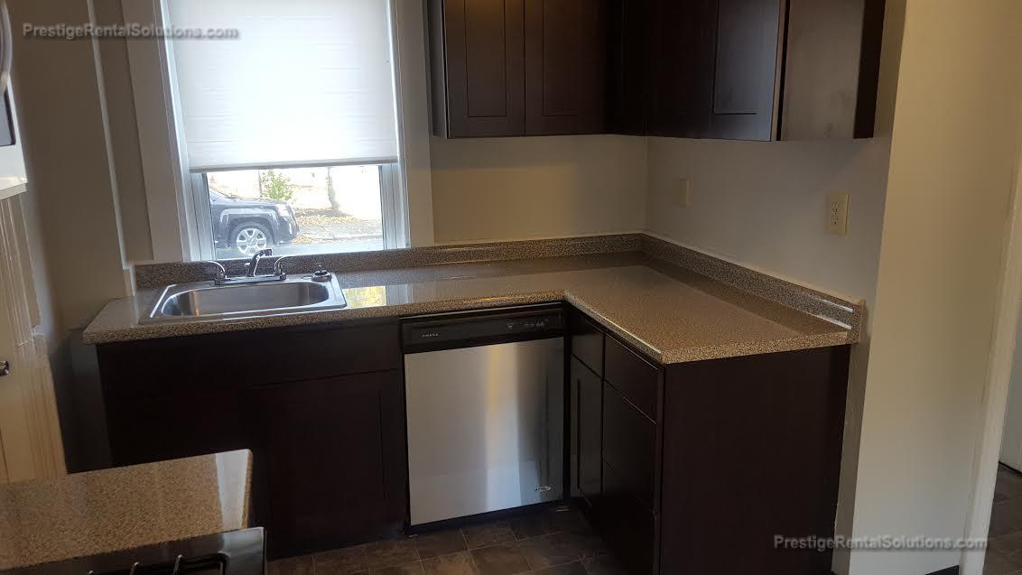 14 Central Ave, Hyde Park