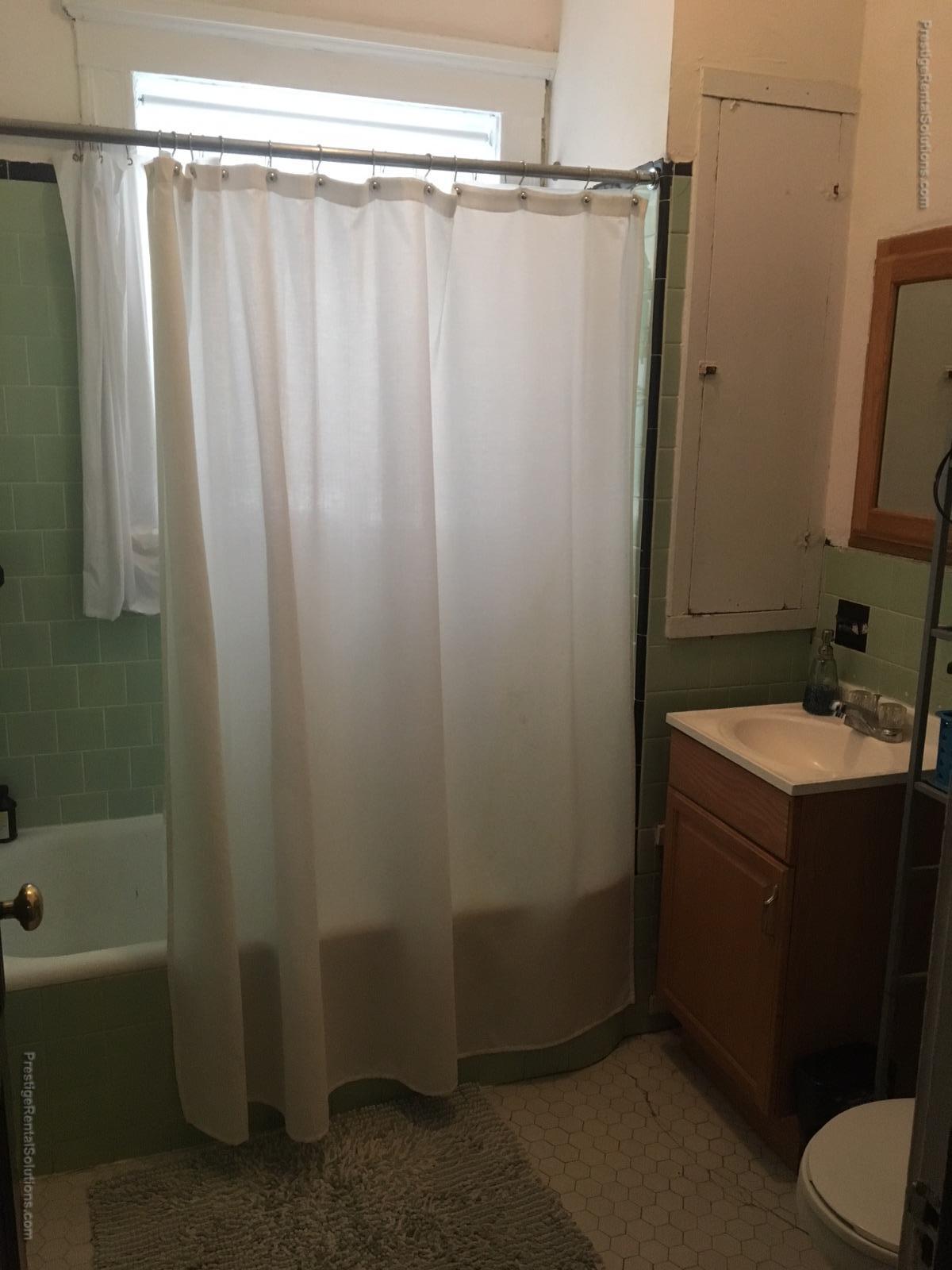 15 Gardner St, Allston