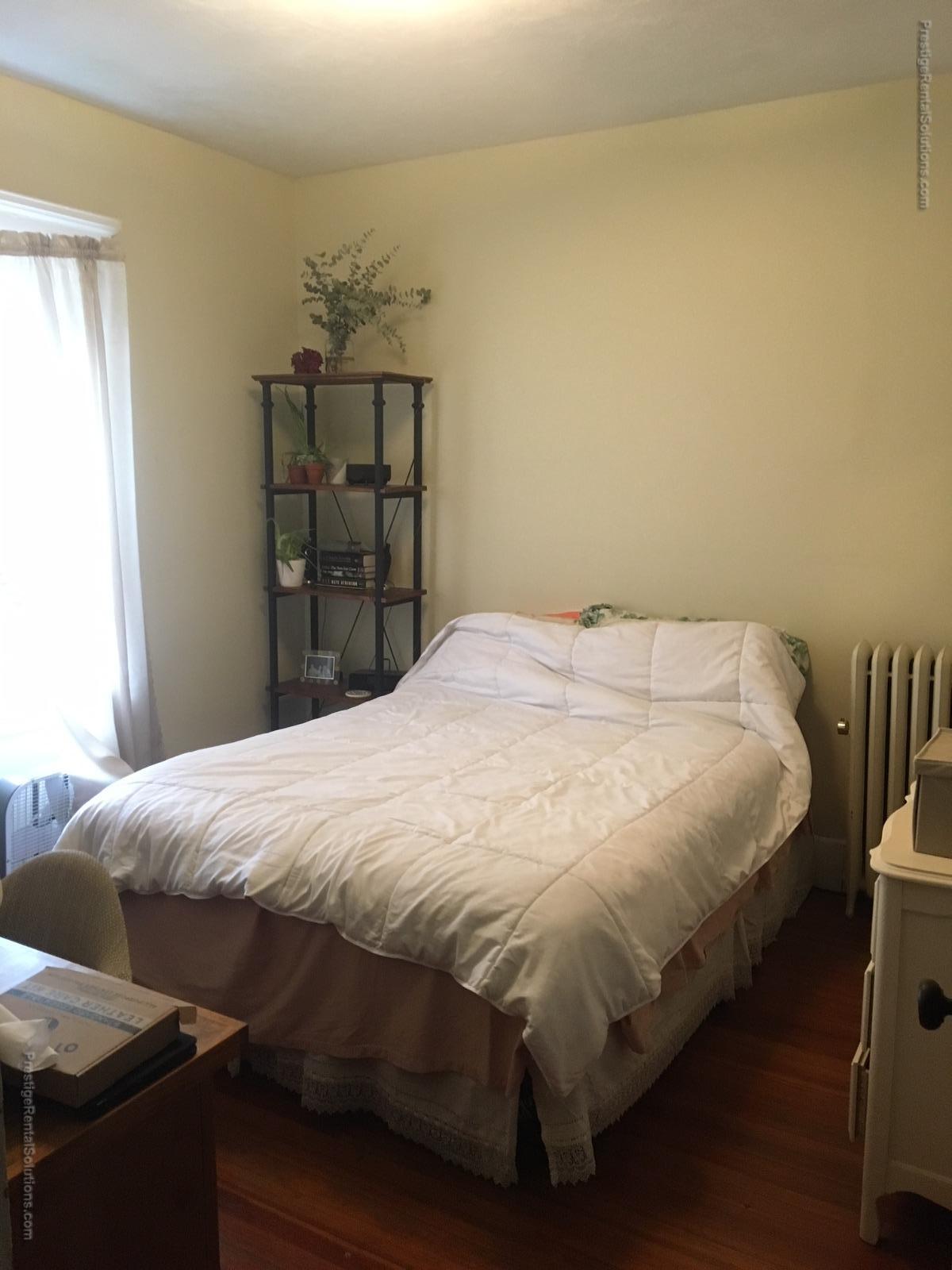 15 Gardner St, Allston