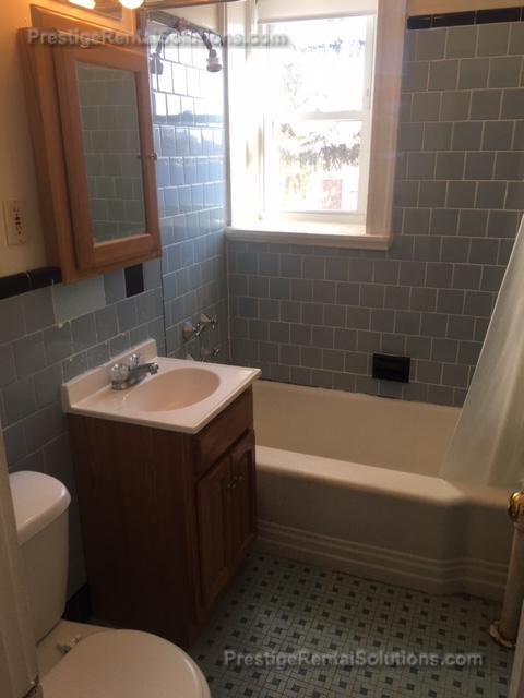 15 Gardner St, Allston