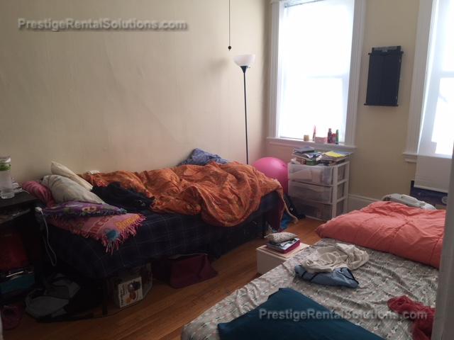 11 Royce Rd, Allston