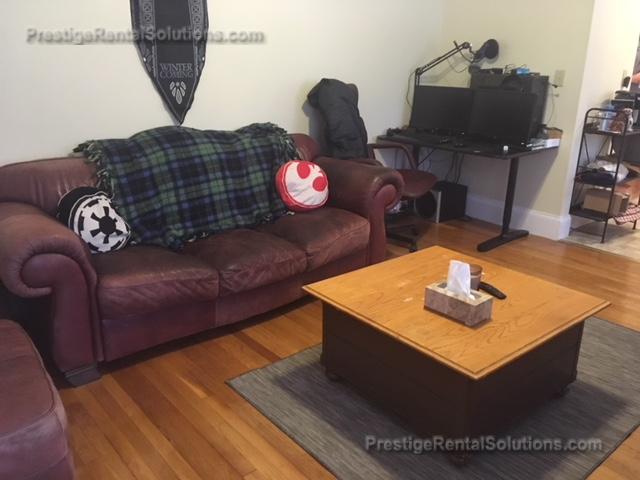 14 Russell St, North Quincy