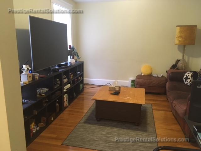 14 Russell St, North Quincy