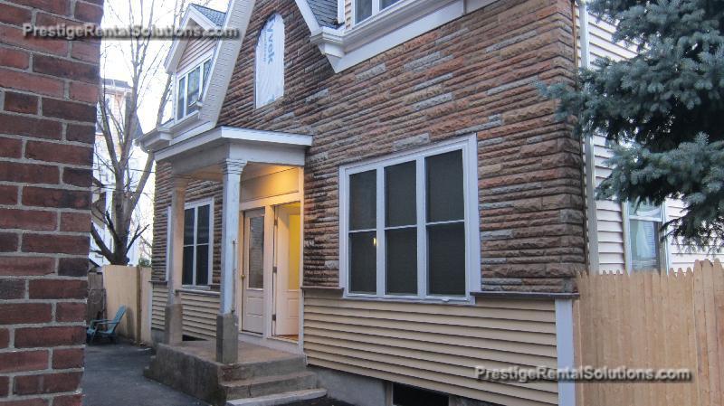 842 Dorchester Ave, Dorchester