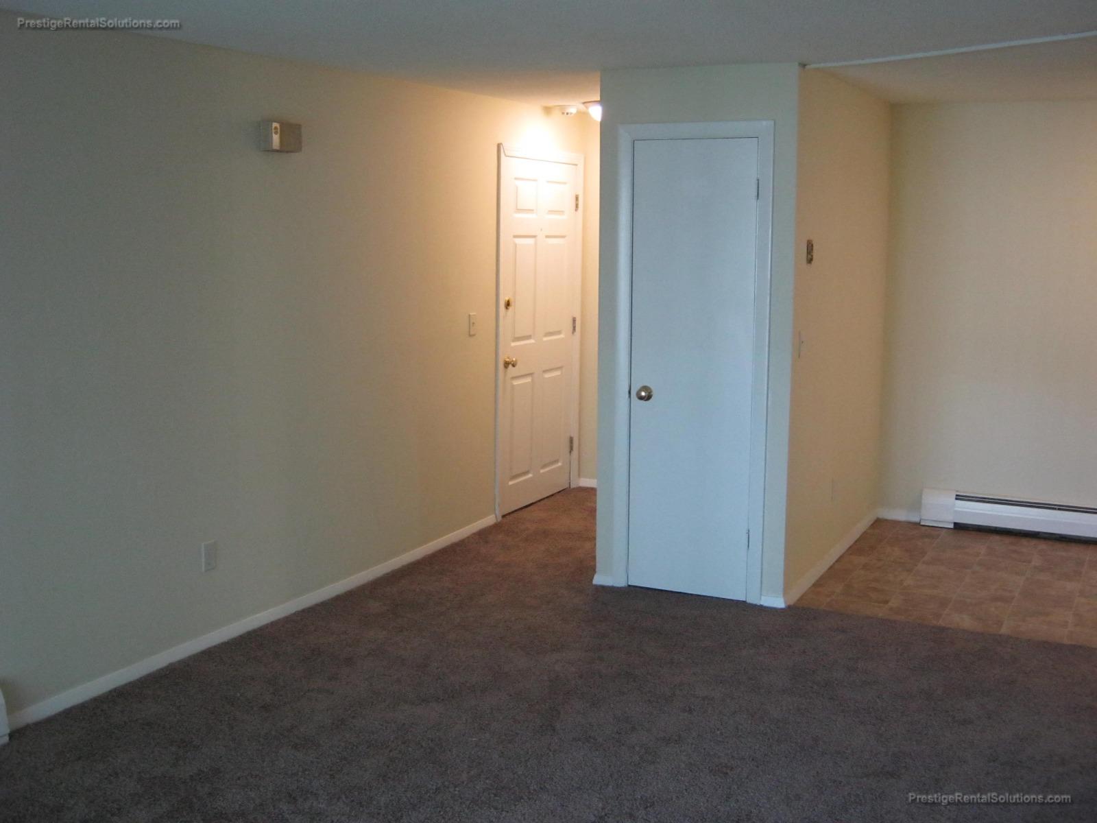 70 Barrows St, Fall River