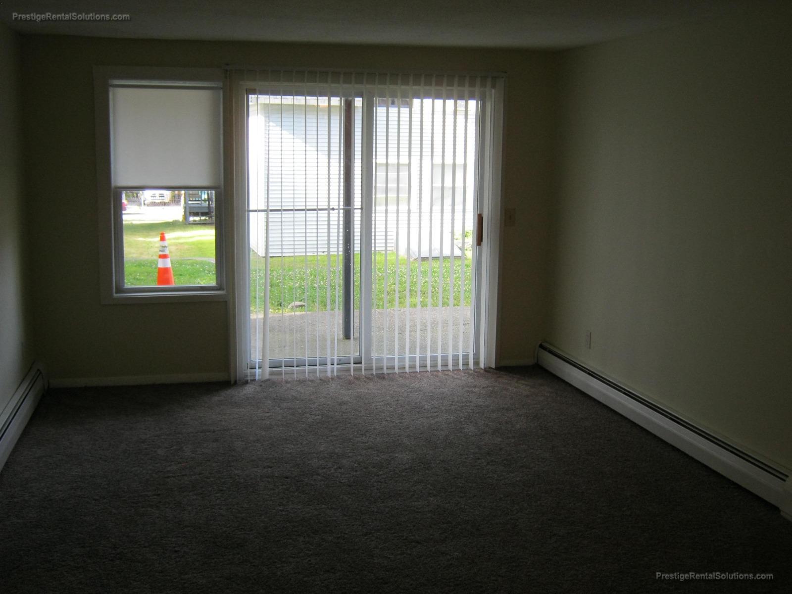 70 Barrows St, Fall River