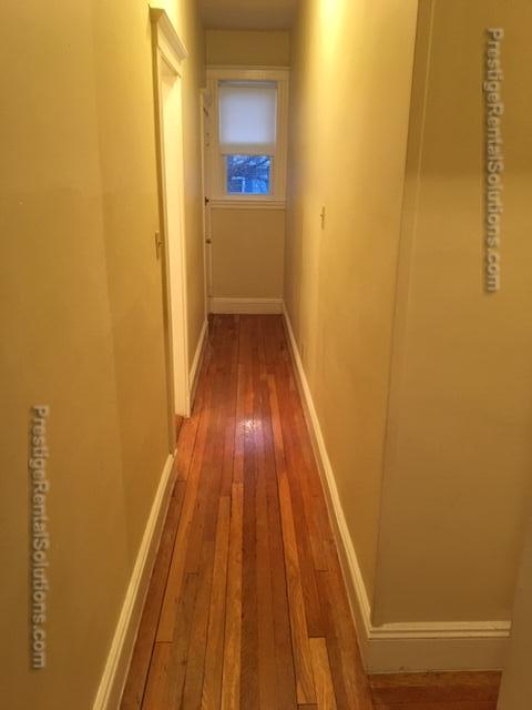 1140 River St, Hyde Park